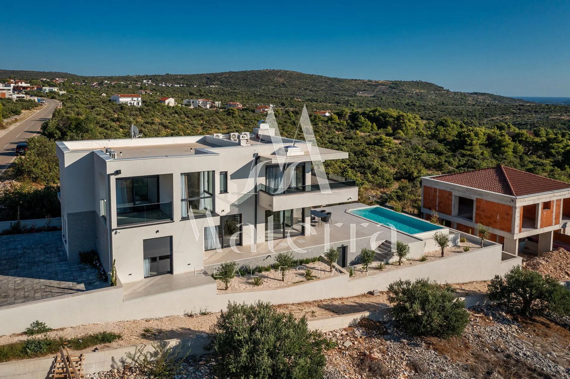 luksuzna vila s pogledom na more – primošten - slika 3