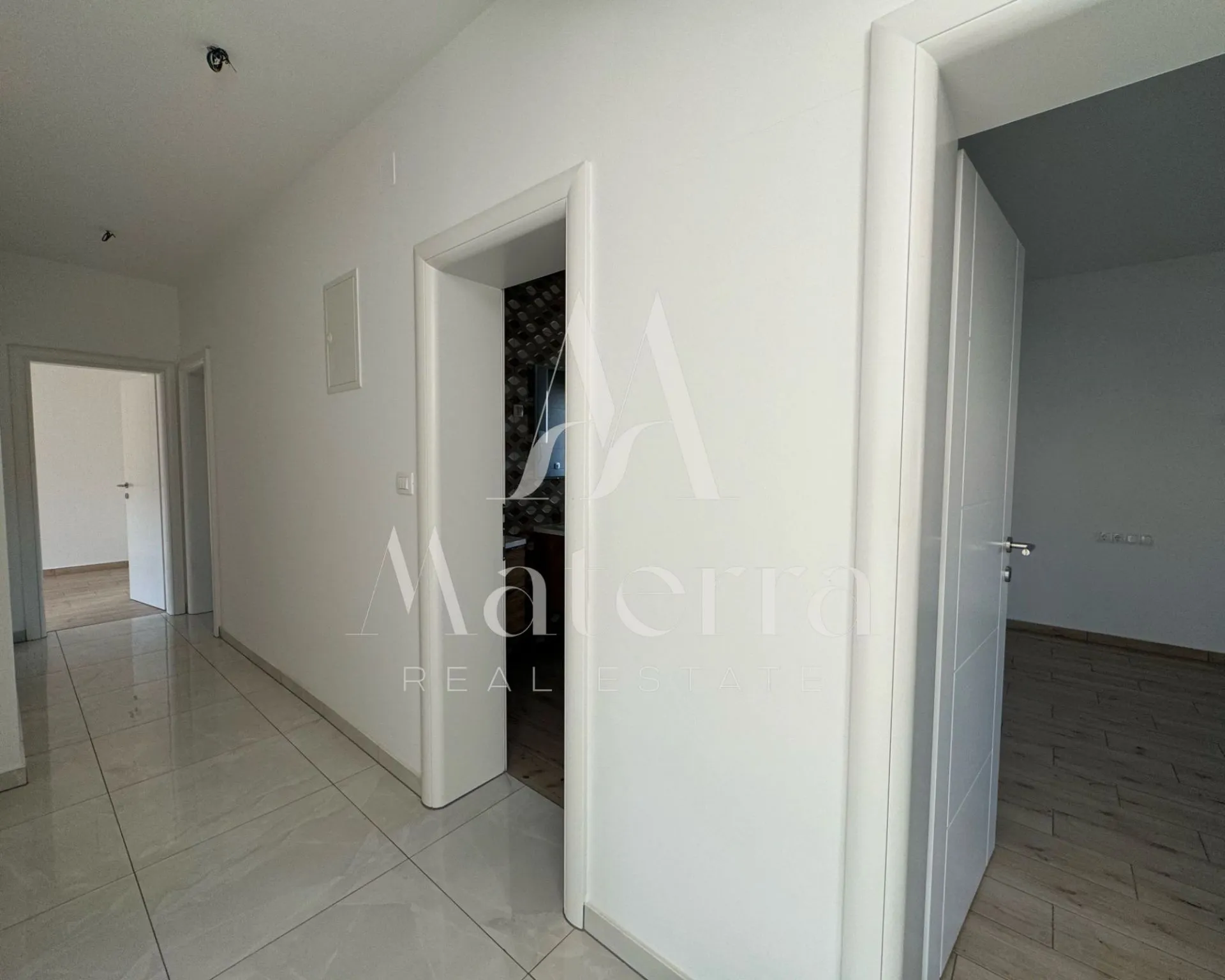 vodice, pethouse 3-soban sa krovnom terasom, blizina plaže - slika 7