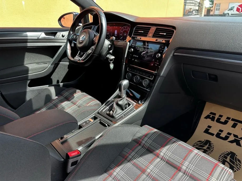 vw golf 7 2,0 gti preformance•dsg•facelift•180kw•kamera•leasing - slika 10
