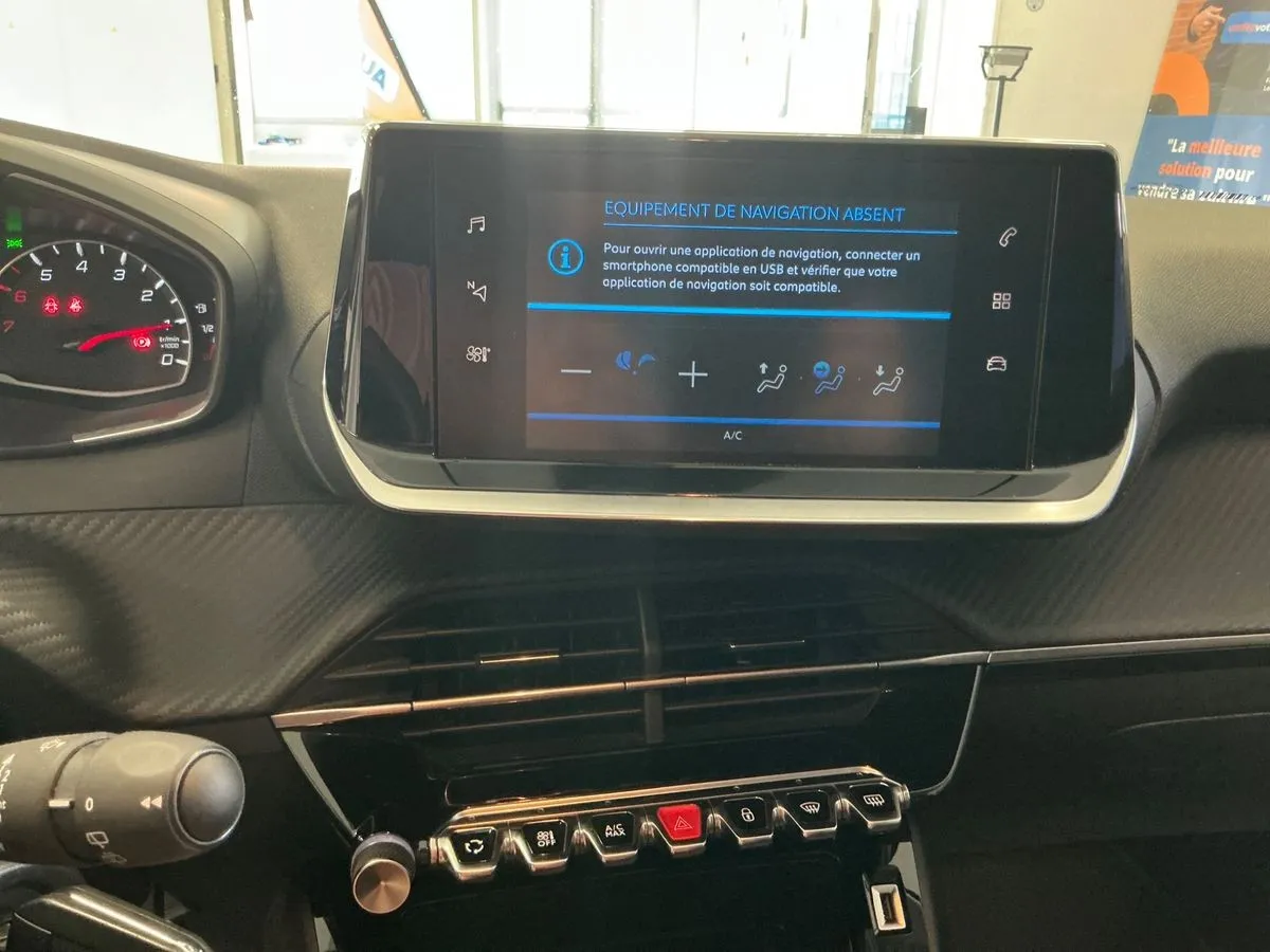 peugeot 208, 1,2 puretech, style, ekstra stanje, u dolasku - slika 16