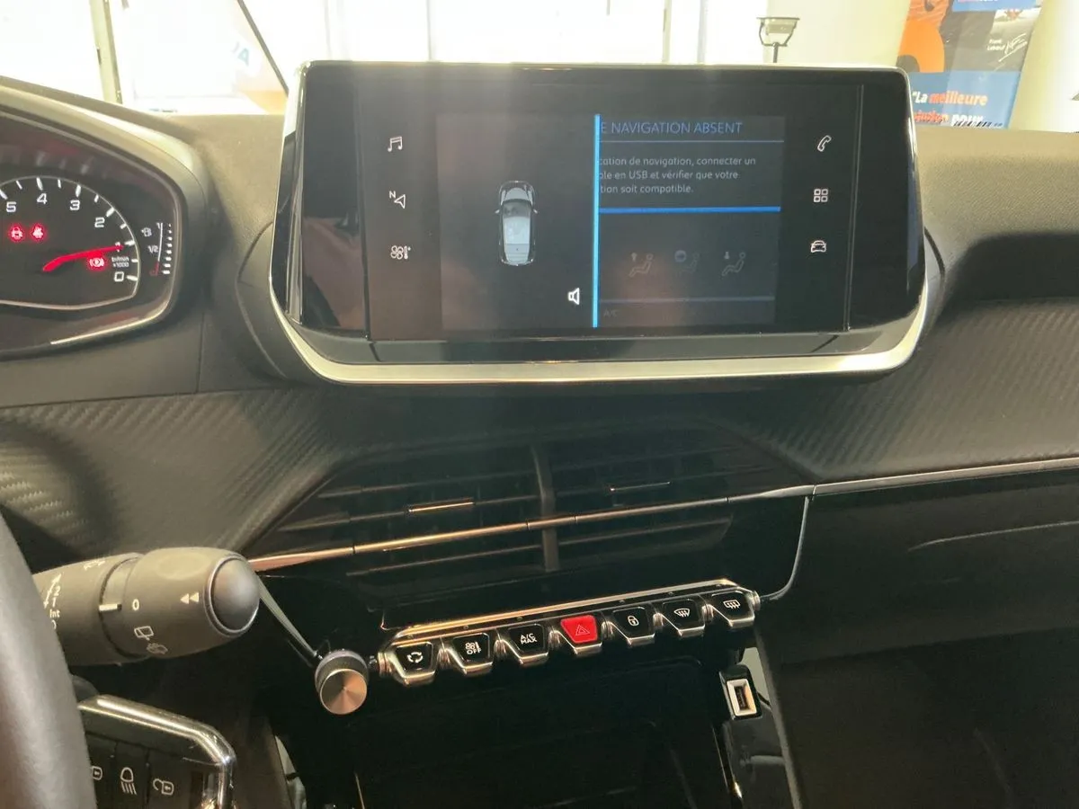 peugeot 208, 1,2 puretech, style, ekstra stanje, u dolasku - slika 15
