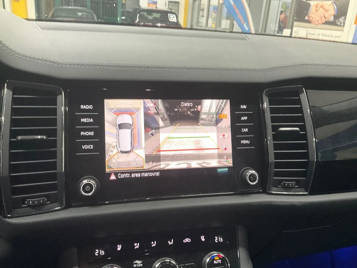 škoda kodiaq 2,0 tdi, laurin&klement, dsg, matrix,virtual, u dolasku - slika 12