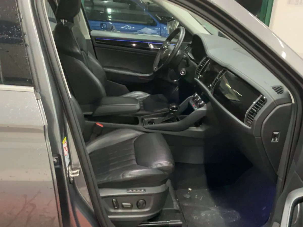 škoda kodiaq 2,0 tdi, laurin&klement, dsg, matrix,virtual, u dolasku - slika 9