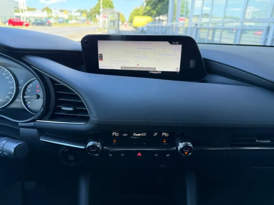 mazda 3 g122 °velika navi°kamera 360°jamstvo 12mj°leasing bez učešća - slika 15
