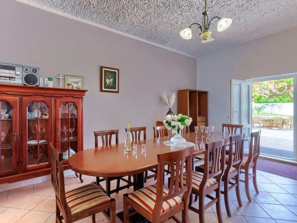 poreč-kuća sa bazenom na prodajii (prodaja) - slika 6