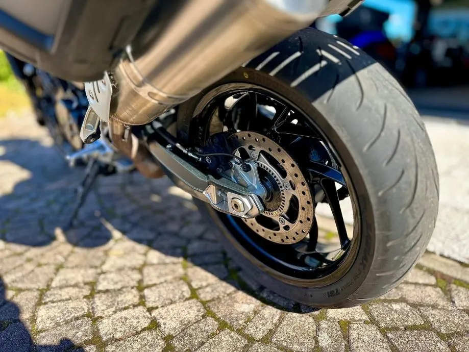 bmw f 800 r abs, 2011 god. - slika 18