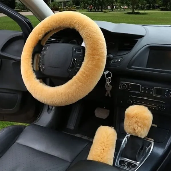 univerzalna chic plišana navlaka za automobil - 3 dijelni set - slika 2