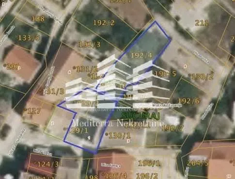 sniženo - kamena kuća sućuraj 110 m2, + građ. 200m2, + polj. 800m2 - slika 5