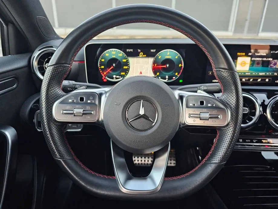 mercedes a 180d amg, autom, led, virtual, koža, kamera, alu 18, reg. - slika 11