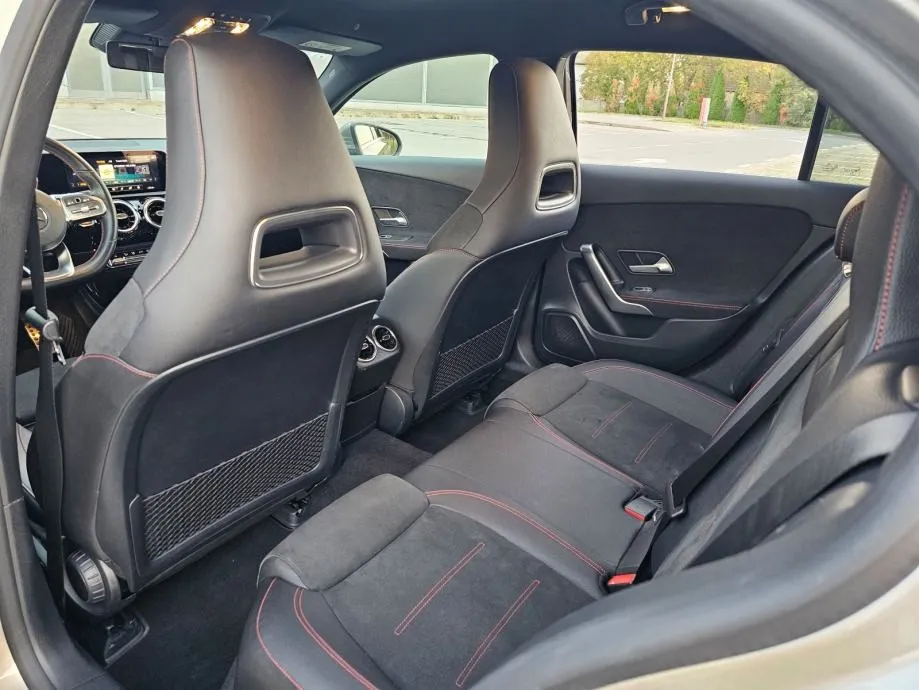 mercedes a 180d amg, autom, led, virtual, koža, kamera, alu 18, reg. - slika 19