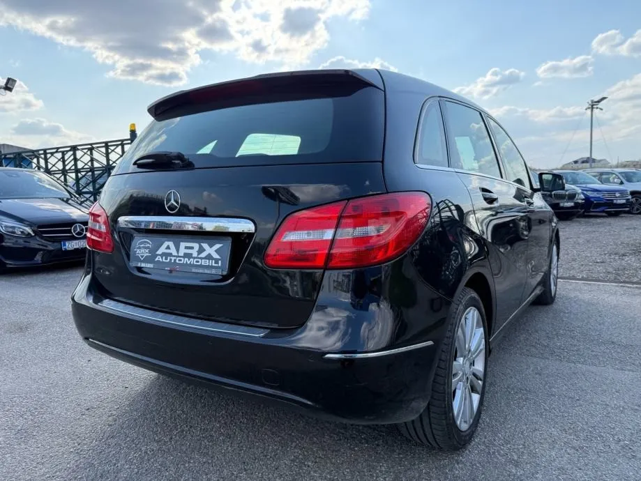 mercedes b180cdi automatik °nije uvoz°prvi vlasnik°reg:12/2026° - slika 6