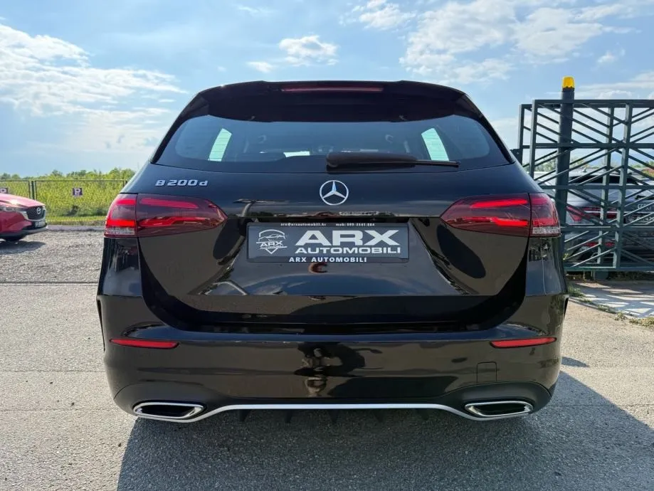 mercedes b200d automatik amg °navi°alcantara°leasing bez učešća° - slika 7