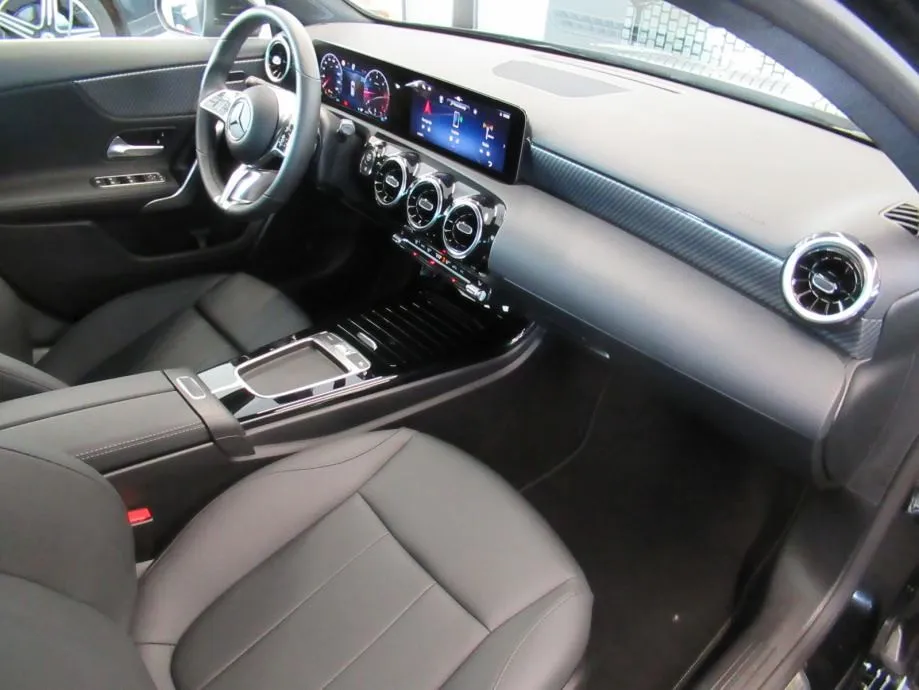 mercedes-benz a 180 d progressive - slika 10