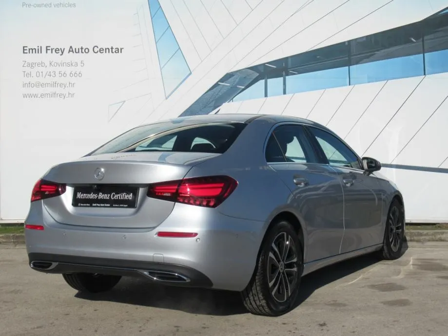 mercedes-benz a 180 progressive limuzina - slika 6