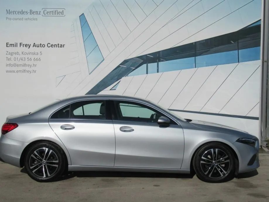 mercedes-benz a 180 progressive limuzina - slika 5