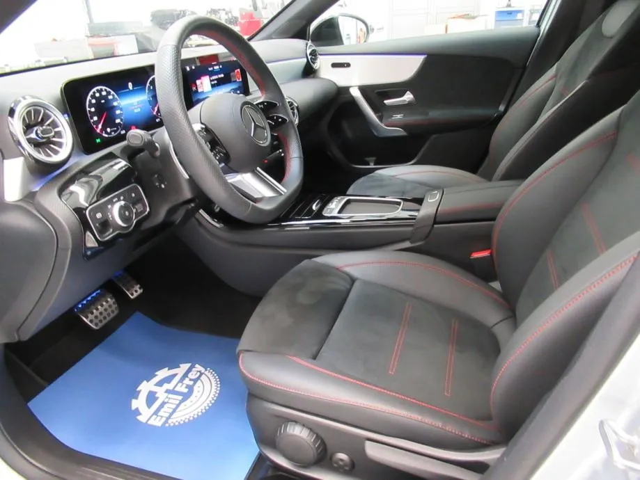 mercedes-benz a 220 d amg limuzina/night/panorama/multibeam/distronic - slika 18