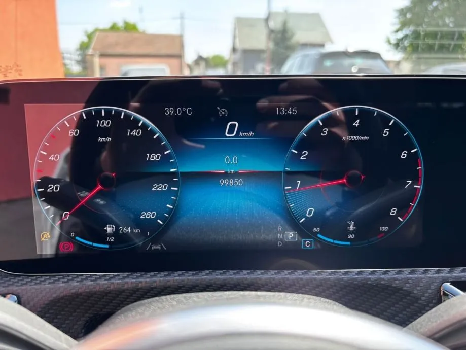 mercedes-benz a-klasa 180 automat •2021•widescreen•kam•leasingbezučešć - slika 16
