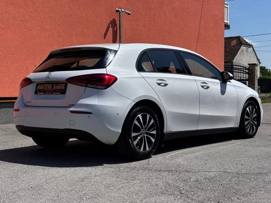 mercedes-benz a-klasa 180 automat •2021•widescreen•kam•leasingbezučešć - slika 6