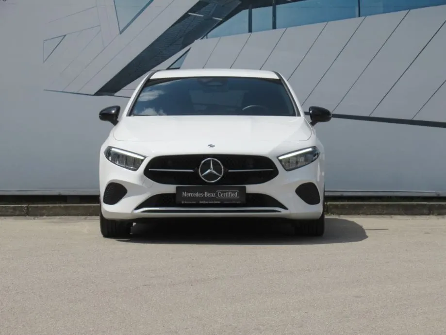 Mercedes-Benz A-klasa 180 Progressive / Night paket / 18'' - Zagreb
