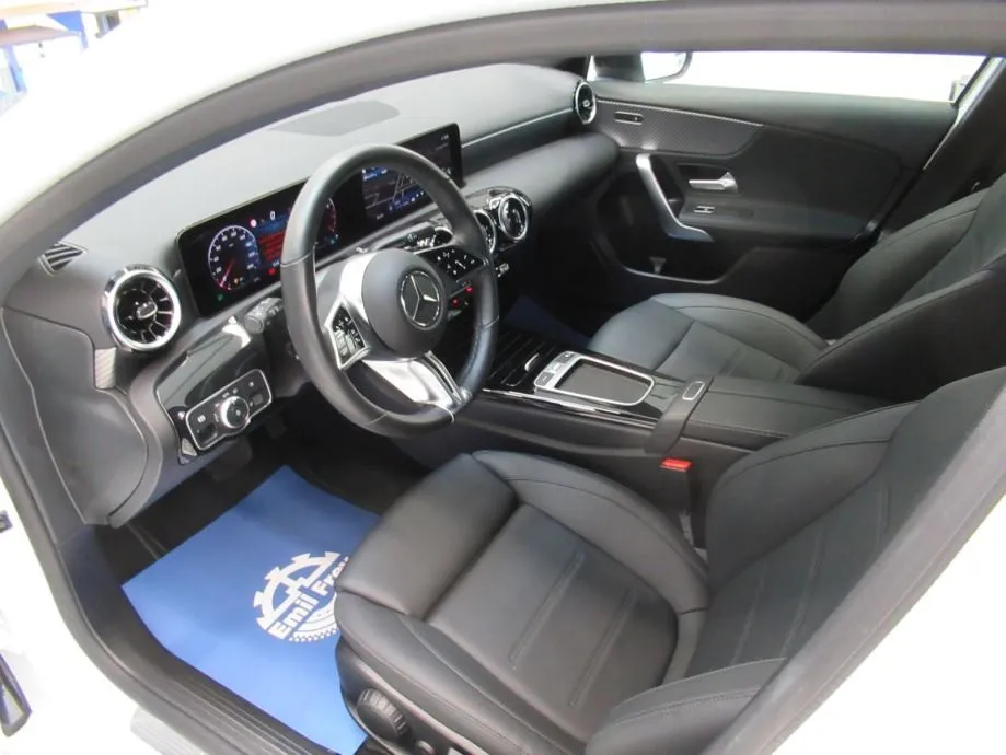 mercedes-benz a-klasa 180 progressive / night paket / 18'' - slika 16
