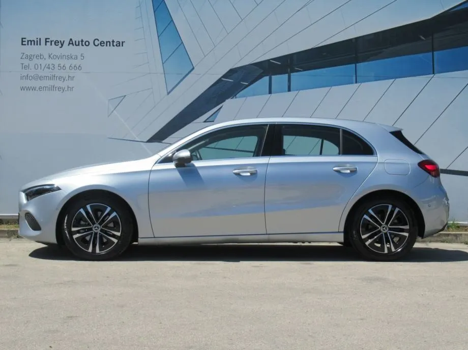 mercedes-benz a-klasa 180 progressive - slika 16