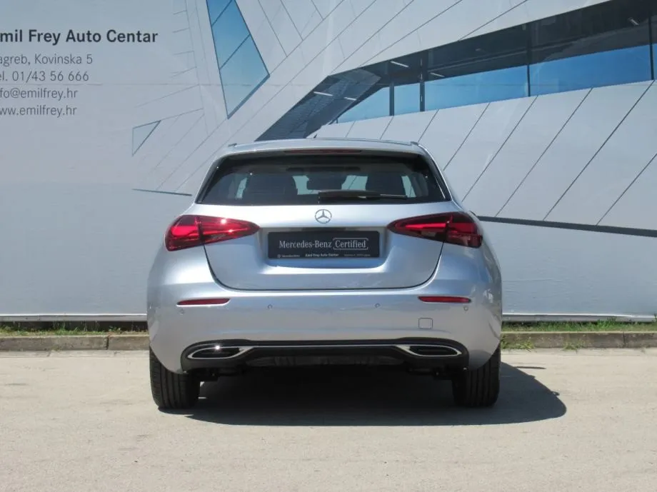 mercedes-benz a-klasa 180 progressive - slika 8