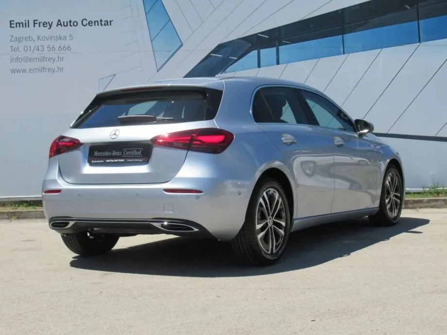 mercedes-benz a-klasa 180 progressive - slika 15