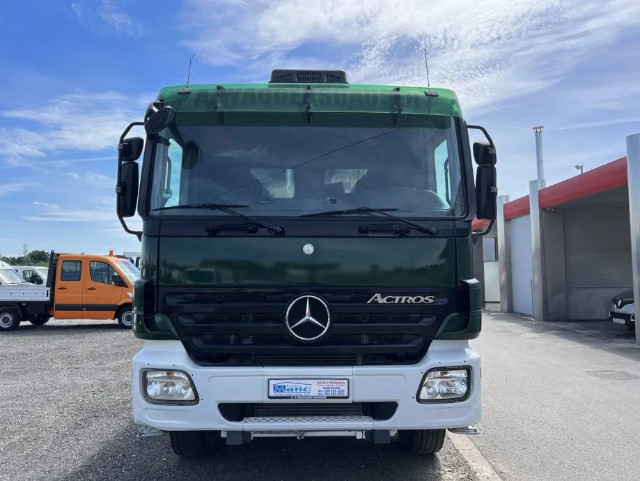 mercedes benz actros 4144 8x4, 2007 god. - slika 3