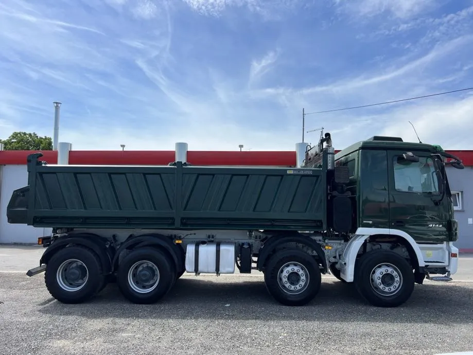 mercedes benz actros 4144 8x4, 2007 god. - slika 6