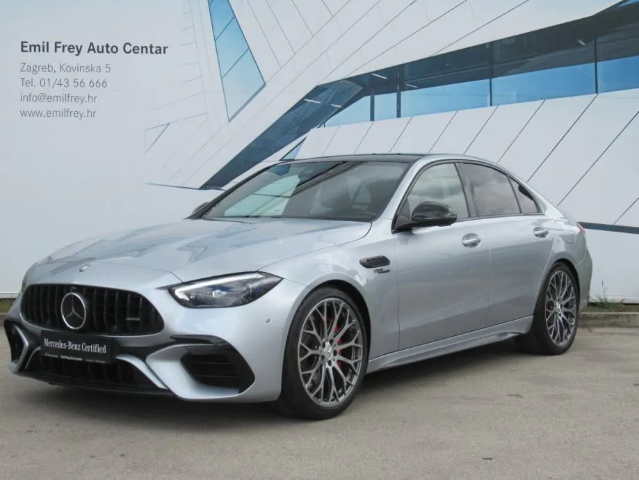 c-klasa mercedes-amg c 63 s e performance - slika 17