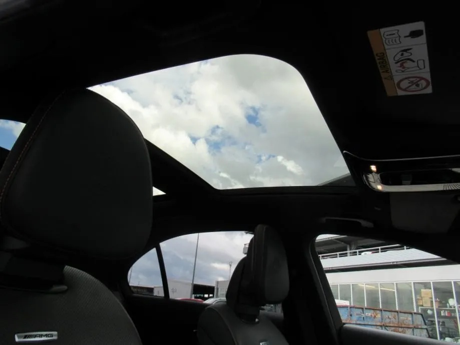 c-klasa mercedes-amg c 63 s e performance - slika 18