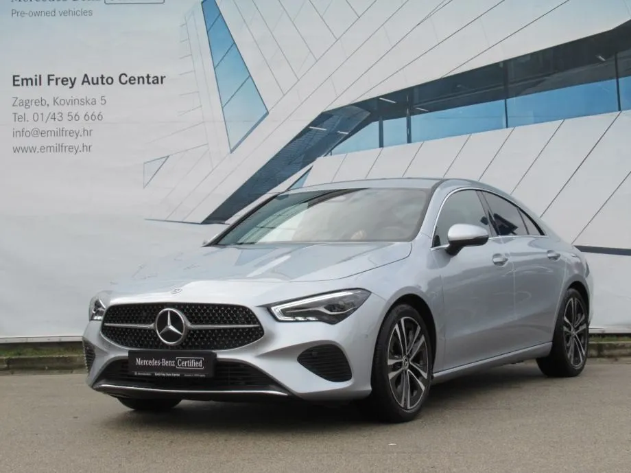 mercedes-benz cla 180 progressive - slika 3