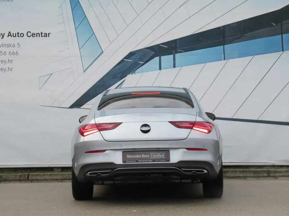 mercedes-benz cla 180 progressive - slika 7