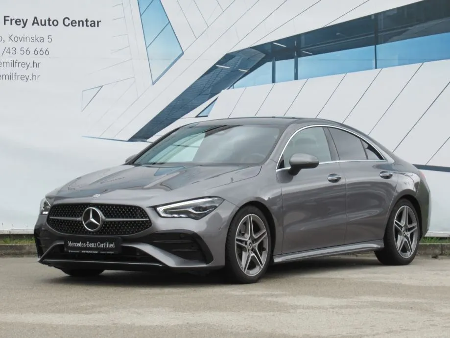 mercedes-benz cla 200 d amg line - slika 13