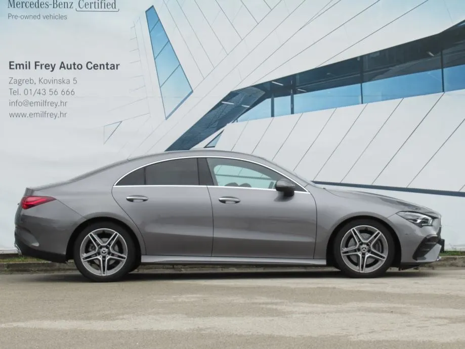 mercedes-benz cla 200 d amg line - slika 2