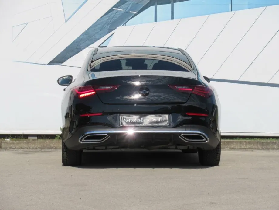 mercedes-benz cla klasa 200 d amg line - slika 7