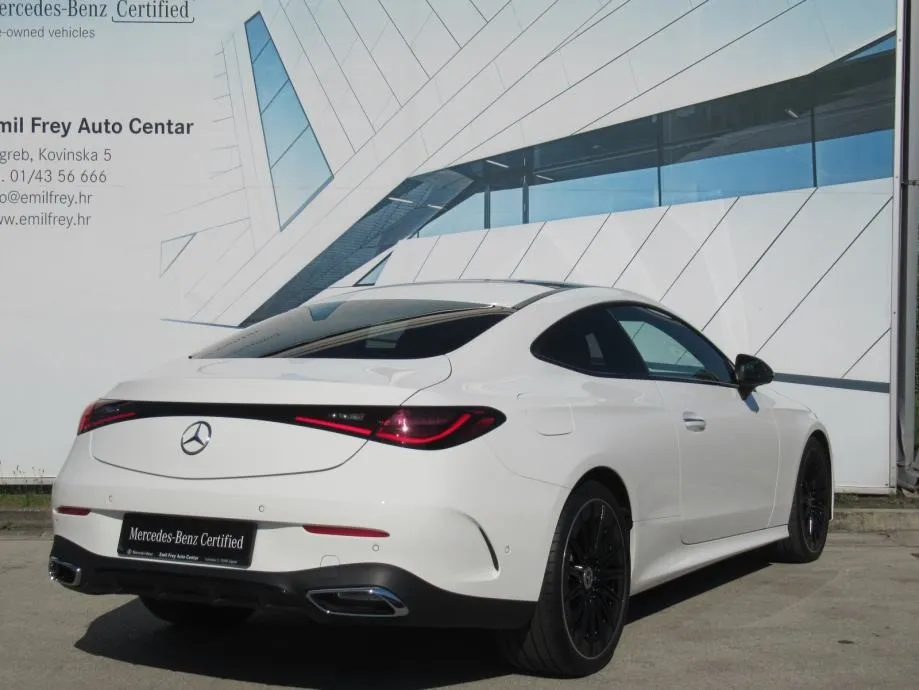 mercedes-benz cle 220 d coupe amg line premium plus - slika 6