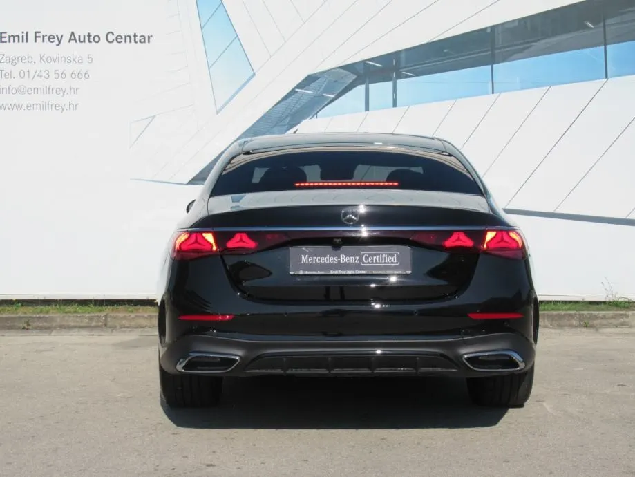mercedes-benz e 220 d amg line/digital/memory/distronic/night/360° - slika 7