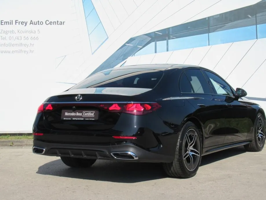 mercedes-benz e 220 d amg line/digital/memory/distronic/night/360° - slika 8