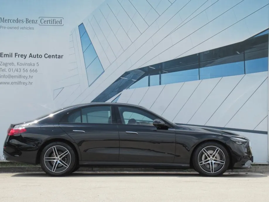 mercedes-benz e-klasa 220 d 4matic amg line - slika 5