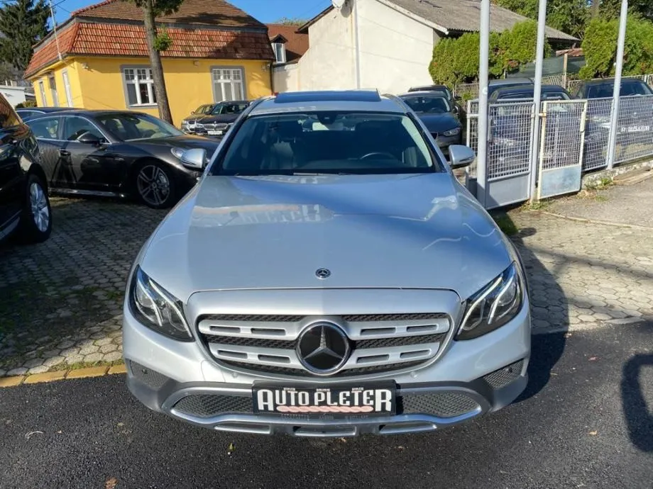 mercedes e220 4matic | 4 x garancija | 36 rata - slika 3