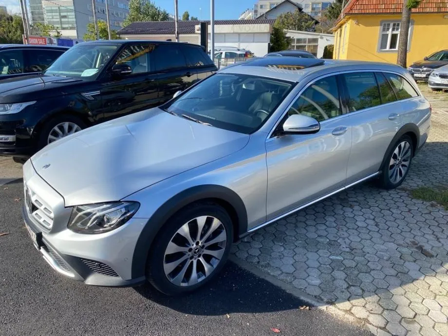 mercedes e220 4matic | 4 x garancija | 36 rata - slika 4