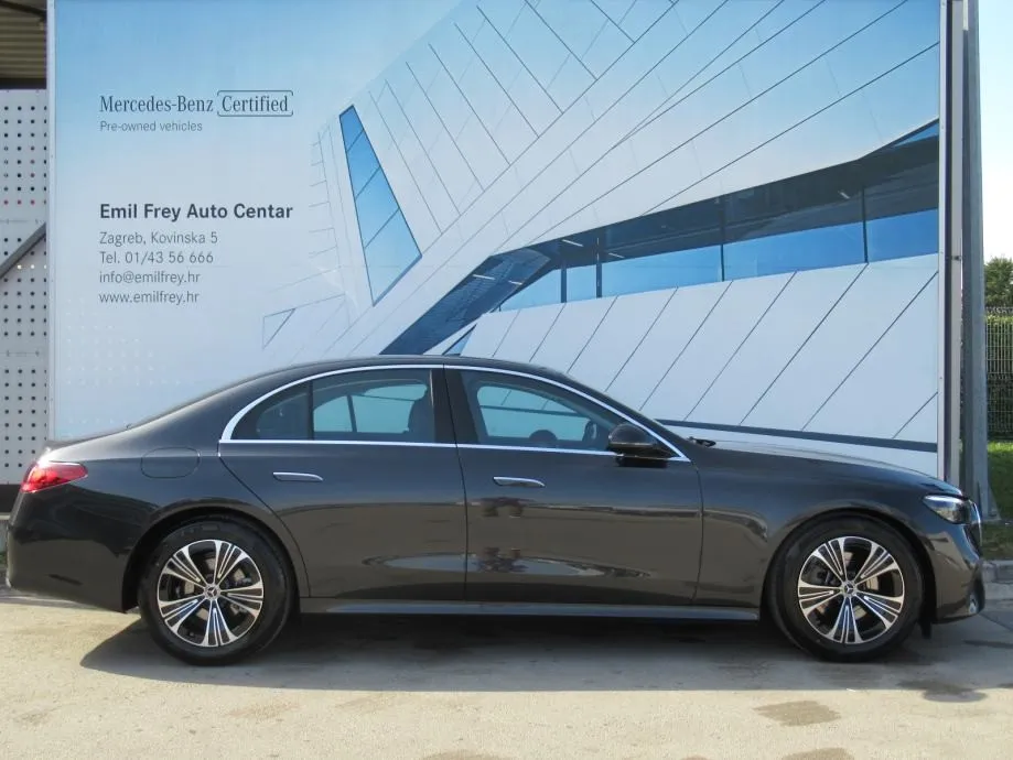 mercedes-benz e-klasa 220 d avantgarde - slika 5