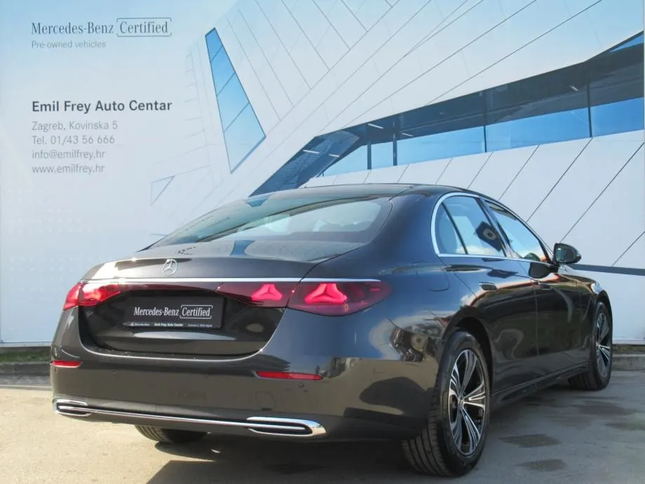 mercedes-benz e-klasa 220 d avantgarde - slika 6