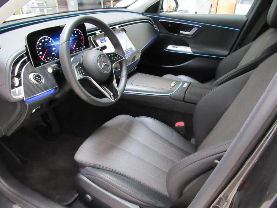 mercedes-benz e-klasa 220 d avantgarde - slika 16