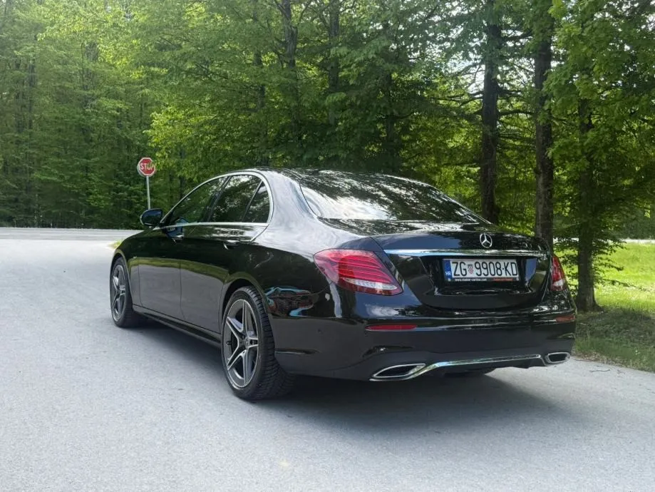 mercedes-benz e-klasa 300 d amg - slika 3