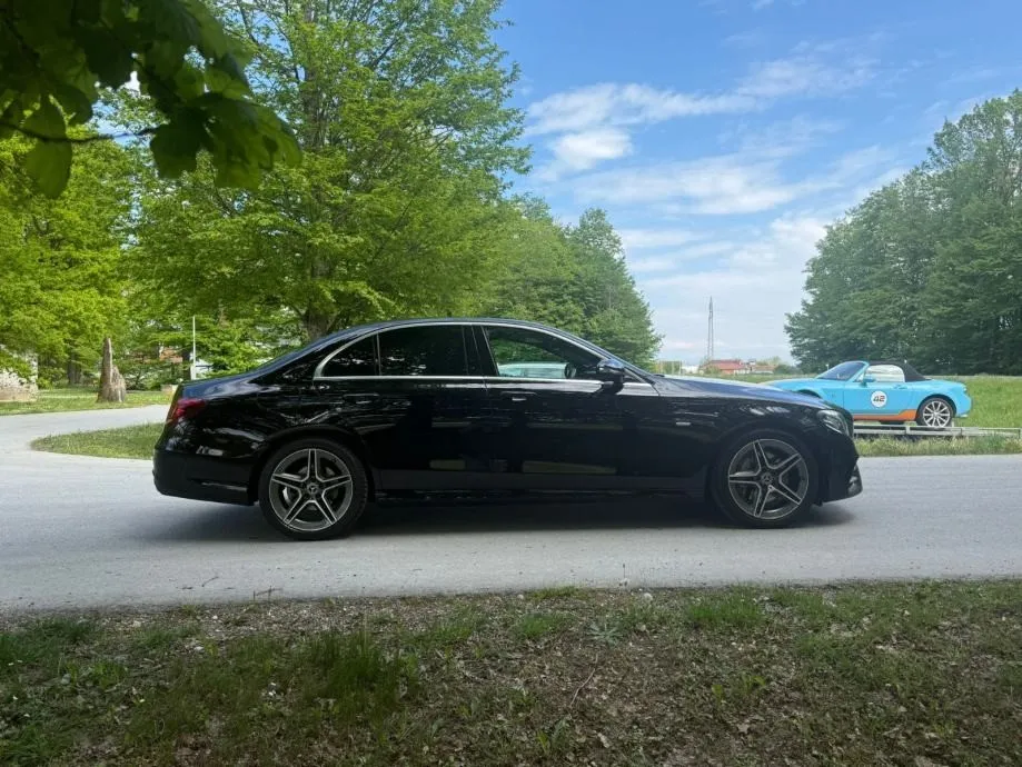 mercedes-benz e-klasa 300 d amg - slika 7