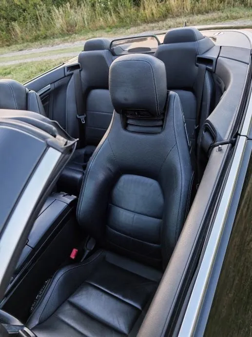 mercedes-benz e-klasa cabrio 220 amg automatik - slika 12