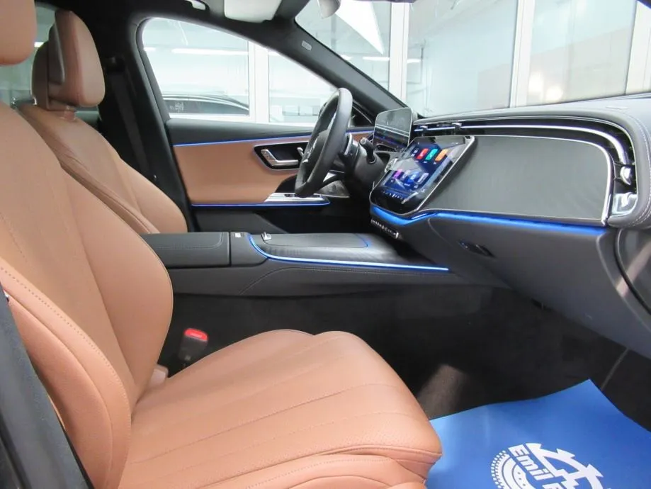mercedes-benz e 300 t de amg line - slika 10