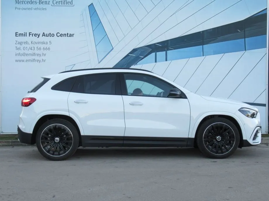 mercedes-benz gla 200 d amg line/night/panorama/keyless/memory/20'' - slika 17